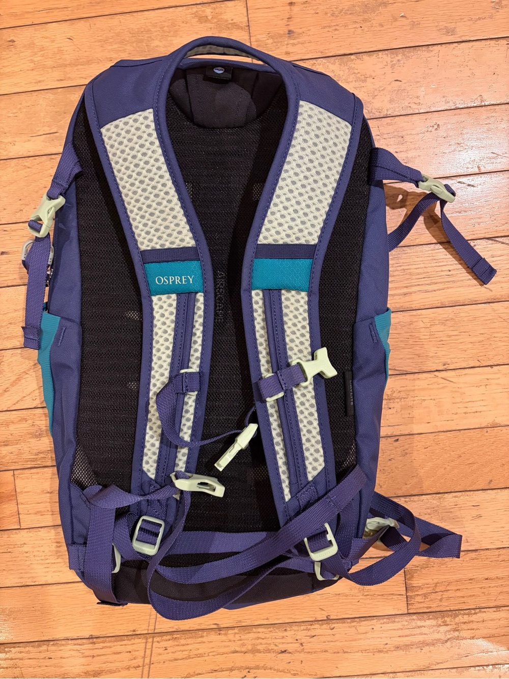 Osprey Daylite Backpack - Picture 3 of 6